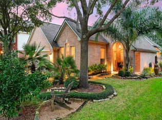 4911 Double Eagle Dr, Pasadena, TX 77505