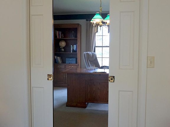 5th image of 4371 Bachman Dr