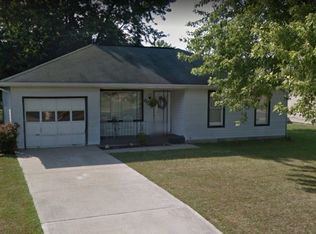 608 S 10th St, Gas City, IN