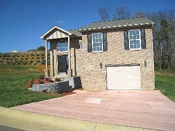 2nd image of 145 Alexia Ln