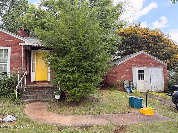 2nd image of 176 White Oak Street