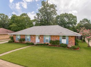 3732 Edgemont Dr, Baton Rouge, LA 70814