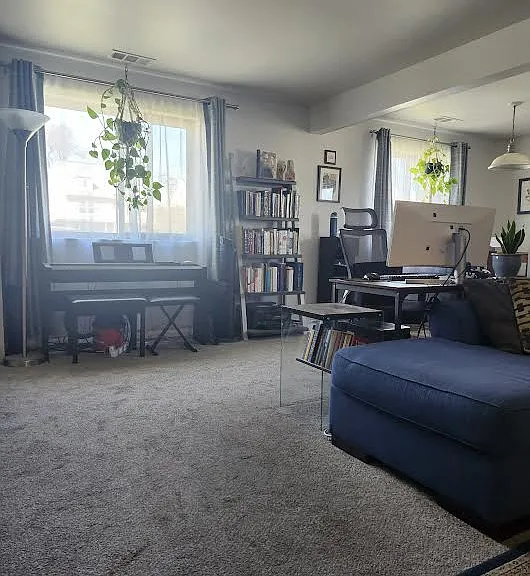 1655 Walnut Ave #B — Photo 5