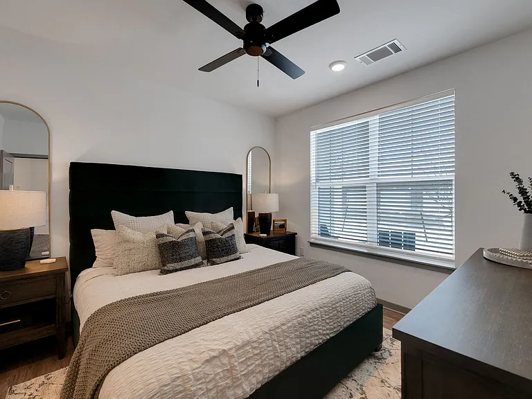 The Depot Luxury Apartments — Photo 20