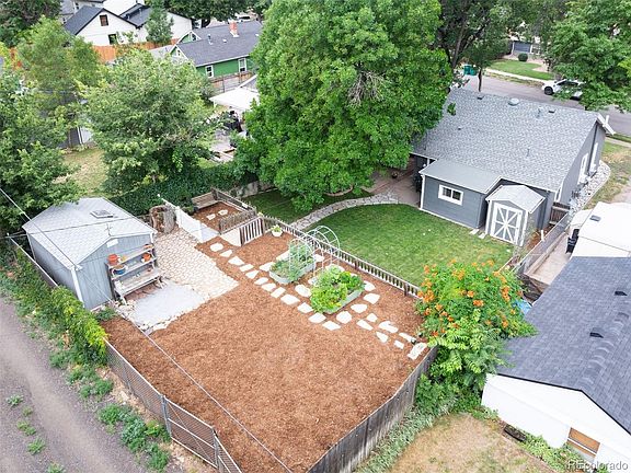 3rd image of 3048 S Grant Street