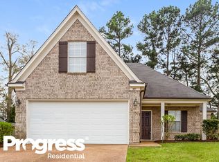 309 E Oak Grove Rd, Hernando, MS 38632