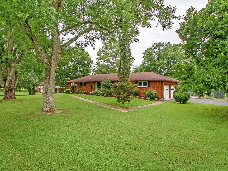 1st image of 105 Jackstaff Dr