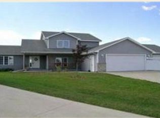 1304 2nd St, Kasson, MN 55944