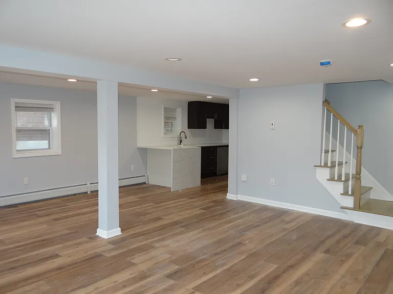 38 Woodcliff Ave — Photo 23