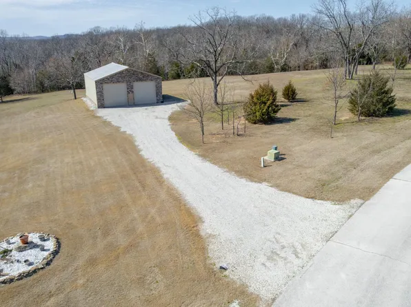 546 Rustic Sunset Ln, Gassville, AR 72635