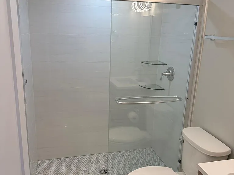 52 Lewis St #2 — Photo 6