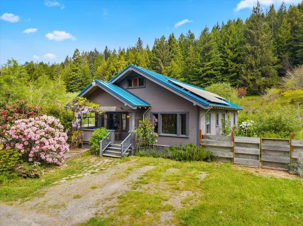 2001 Wrigley Rd, Eureka, CA 95503