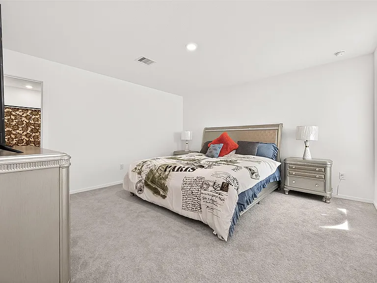 6014 Sherman Lakes Dr — Photo 32