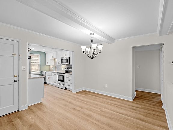 2nd image of 925 Cleveland St Unit 57