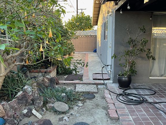 3rd image of 10302 Mast Ave