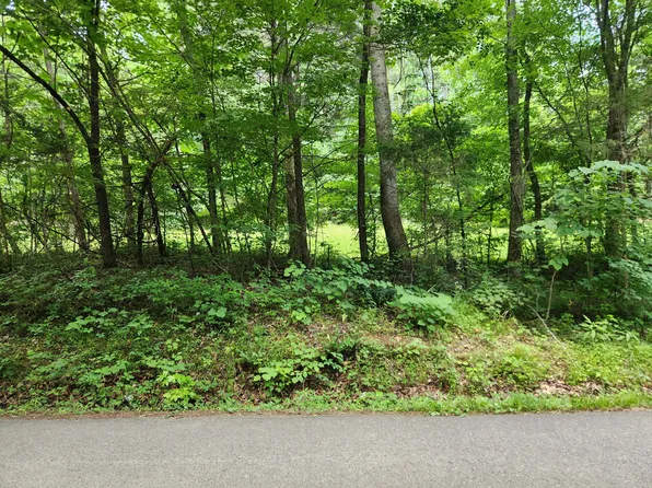 2097 Old Parksville Rd NE, Cleveland, TN 37323