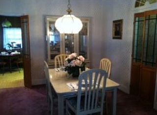 4th image of 1834 E 29th St