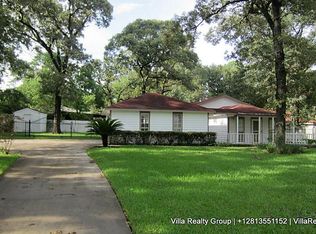 2418 Bill Smith Rd, Conroe, TX 77384