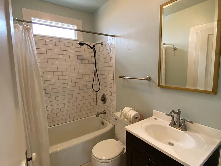 614 Blanchard St — Photo 11