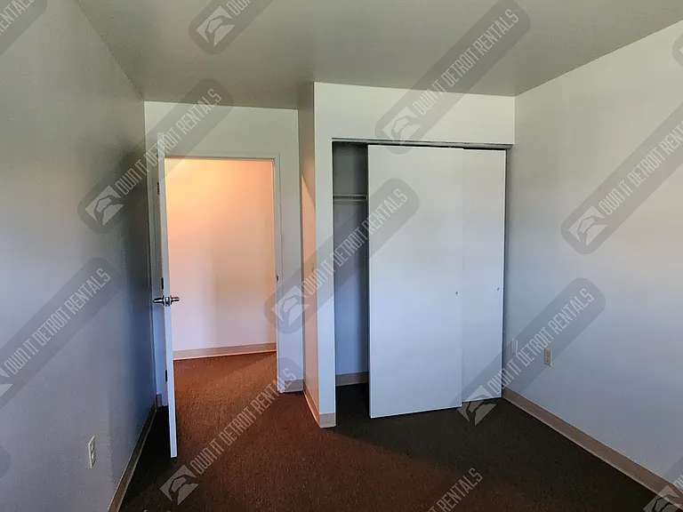 1800 Brainard St #205 — Photo 11