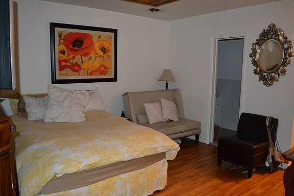 Rented by Tabak Real Estate | media 21