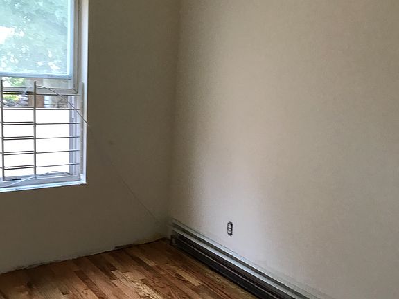 4th image of 10731 165th Street # Fl 1ST
