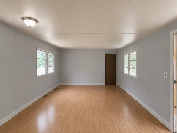 27650 20th Avenue, 27650 20th Ave #27651, Cadott, WI 54727
