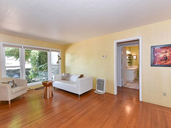 5th image of 2147 S Terrace Dr