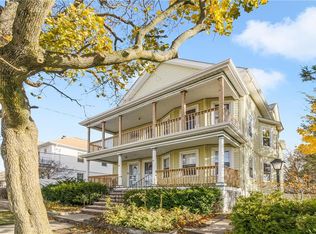 110 5th St FLOOR 2, East Providence, RI 02914