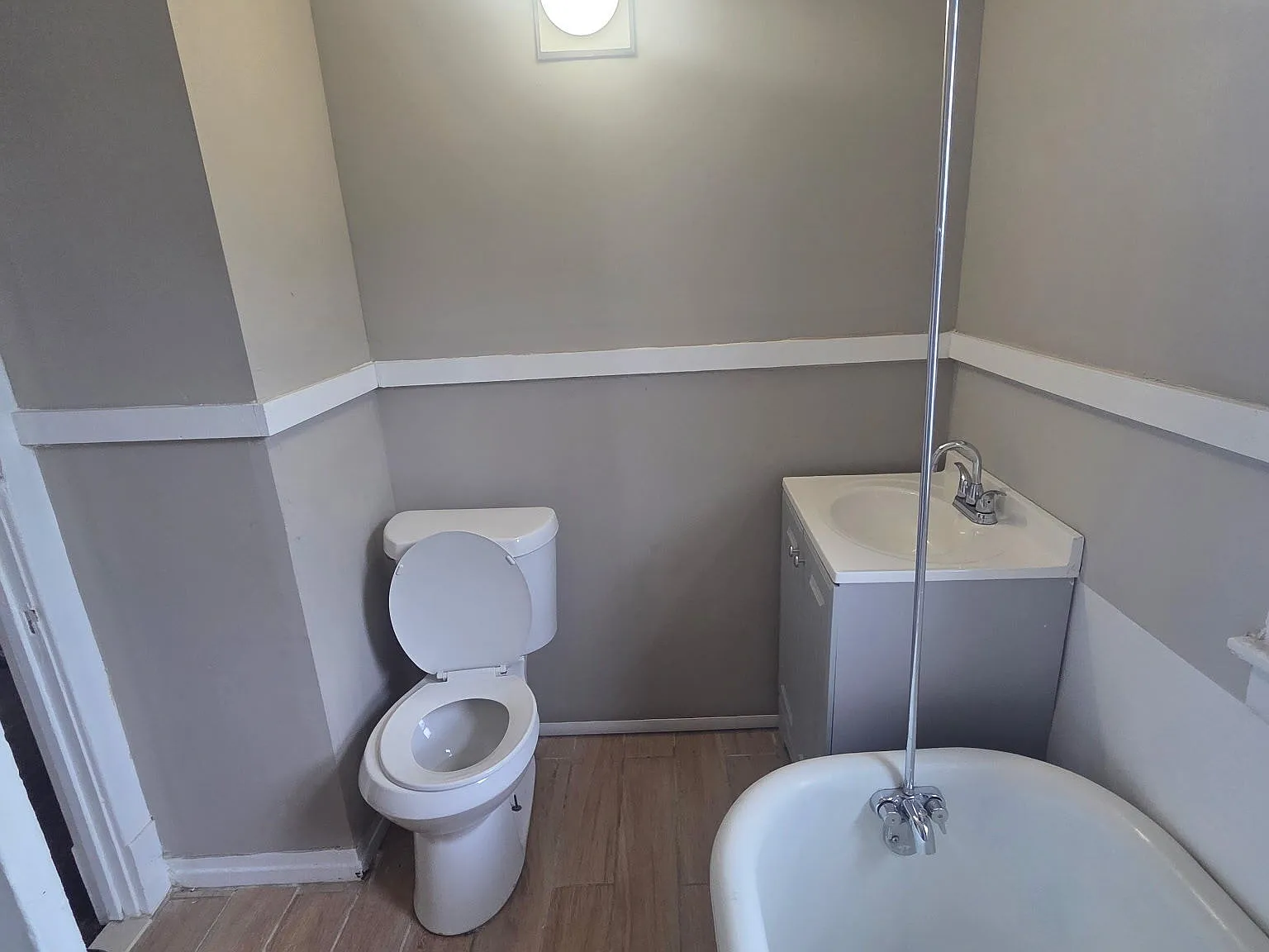 398 Dearborn Street Buffalo, NY - Apt 2 — Photo 4