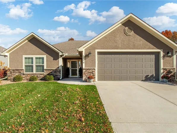 2210 SW 9th St, Blue Springs, MO 64015