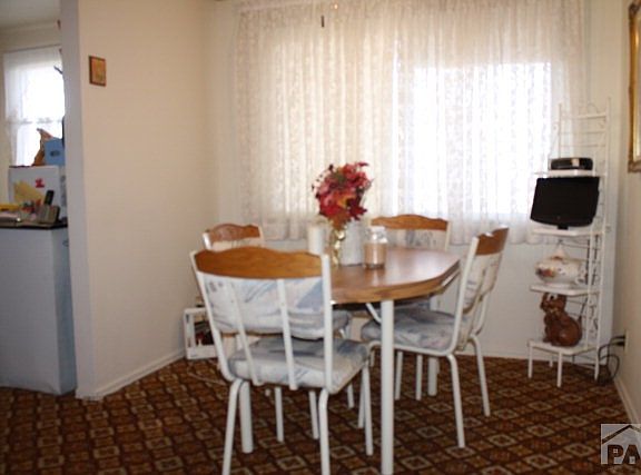 4th image of 24 Meadowbrook Dr