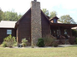 321 Rose Bend Rd, Campton, KY 41301