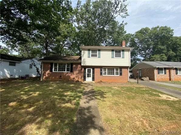 2116 Woodmont Dr, North Chesterfield, VA 23235