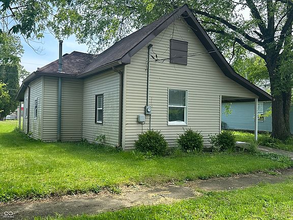 2nd image of 1051 N John St