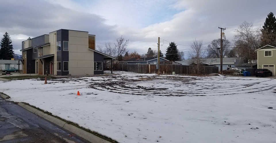 1st image of 2036 Burlington Ave #A