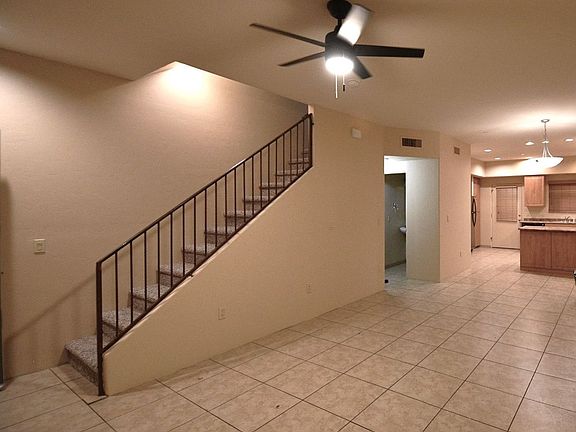 3rd image of 1449 W Kilburn St APT 2103