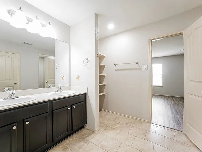 23302 Sawmill Pass — Photo 12