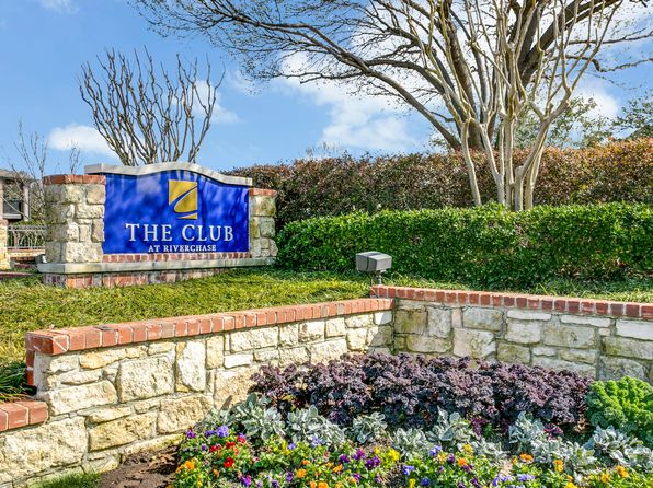 1315 Riverchase Dr #2016