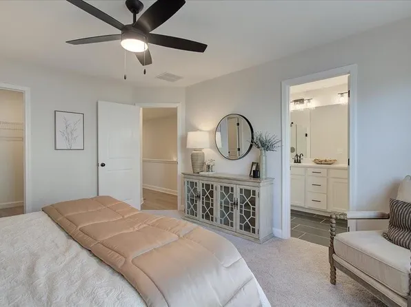 1925 Kinnard Aly, Kennesaw, GA 30144