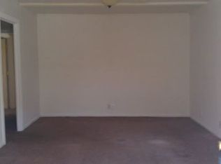 1738 S Twyckenham Dr, South Bend, IN
