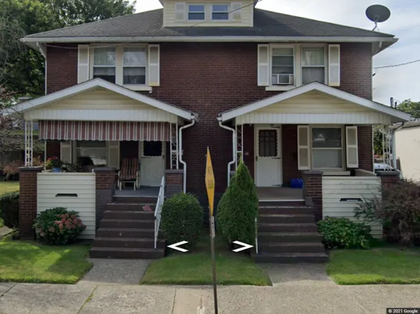 360 Reed St #1, Sharon, PA 16146