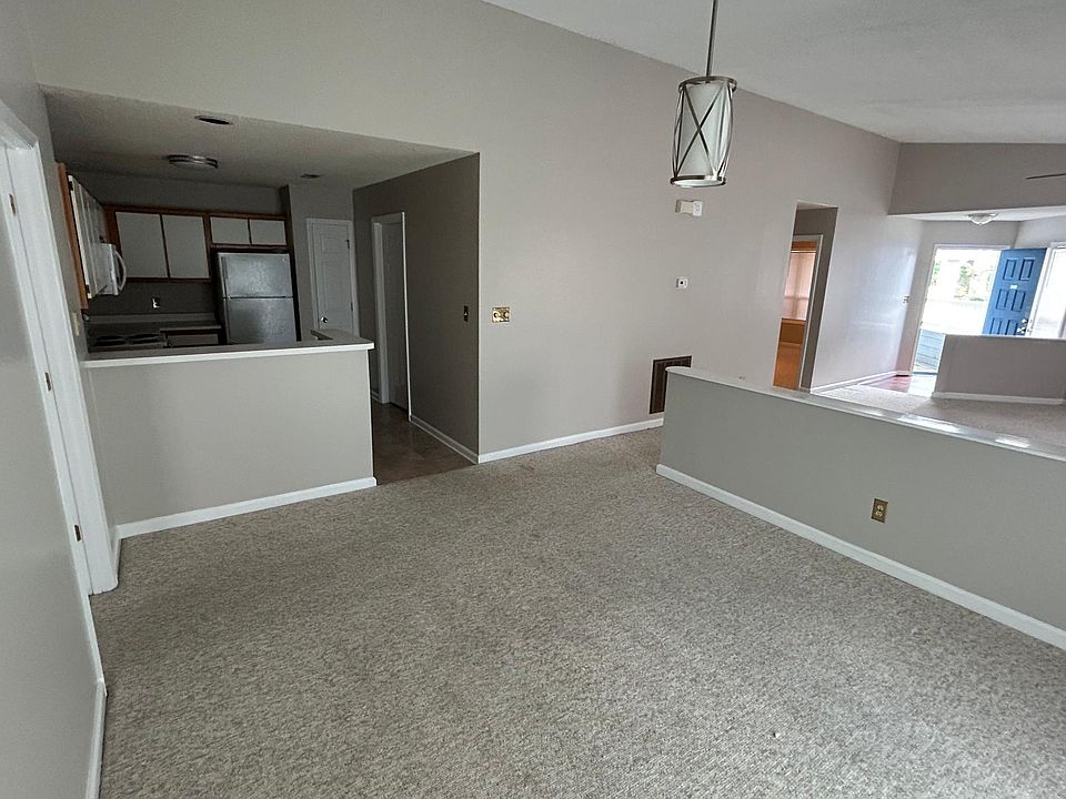1st image of 103 Breezewood Dr APT E