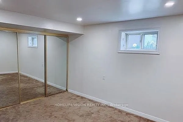 19 Danube Dr #BASEMENT — Photo 3