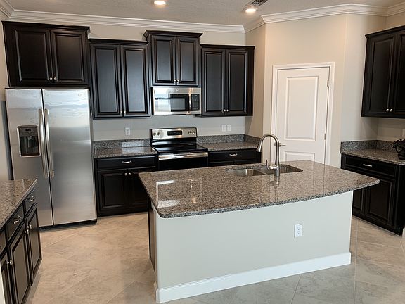 4th image of 4632 Coachford Dr
