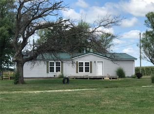 52331 Bluebird Ln, Vandalia, MO 63382