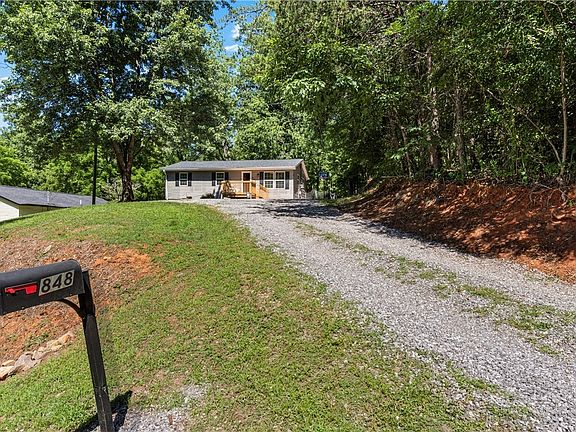 4th image of 848 Huffman River Lane