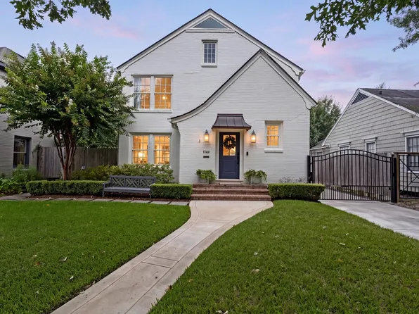 1749 Banks St, Houston, TX 77098