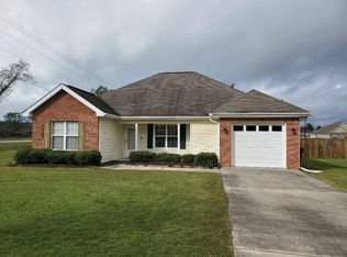 101 Larkspur Ln, Bonaire, GA 31005