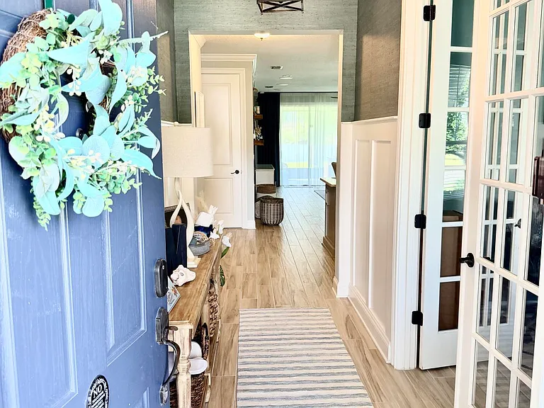 157 Coosaw Ct — Photo 2
